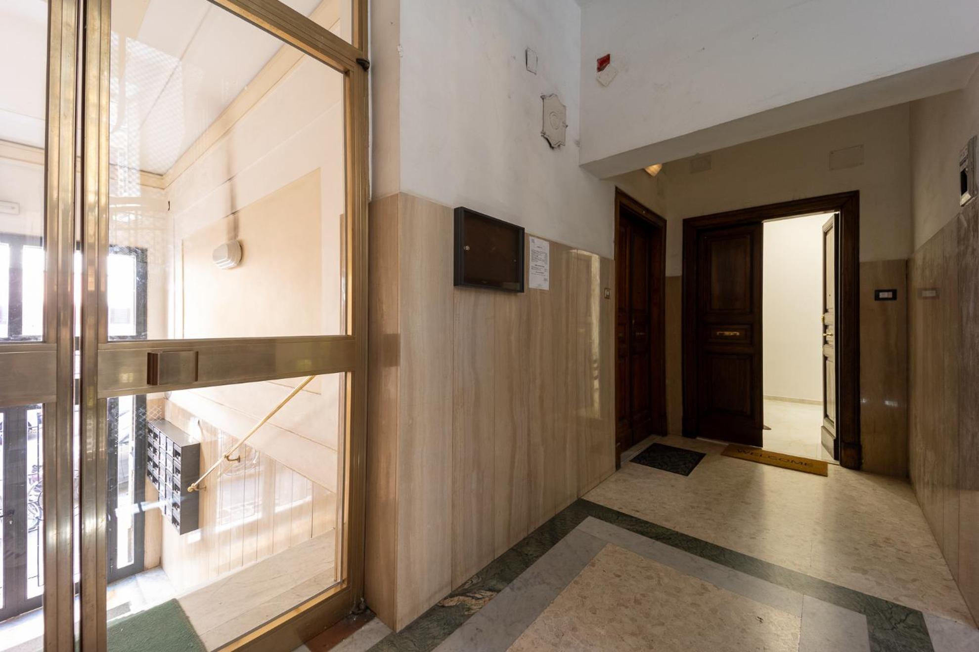 Apartmán Caruso Regal House Řím Exteriér fotografie